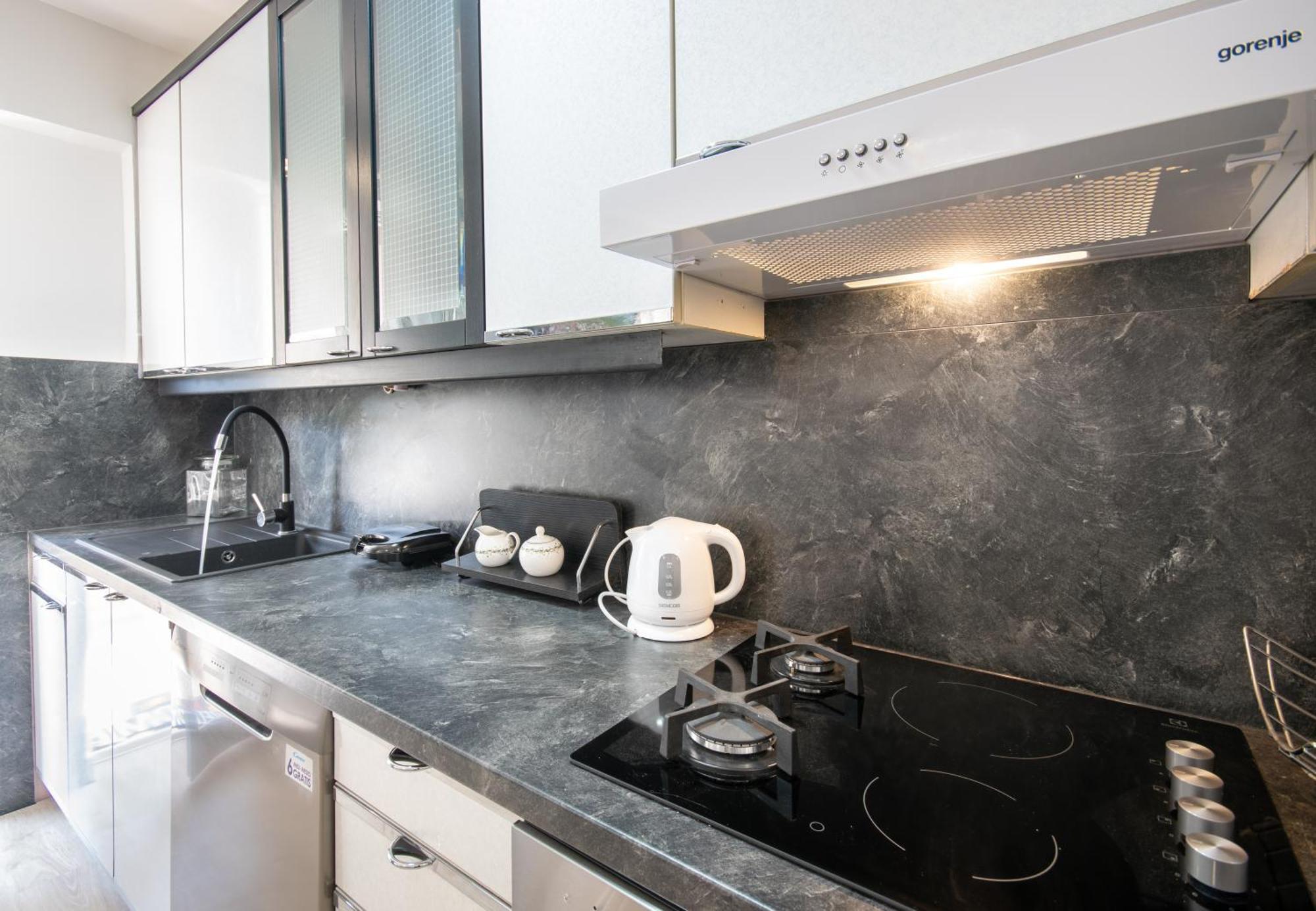 Apartments Filipeti Makarska Ngoại thất bức ảnh