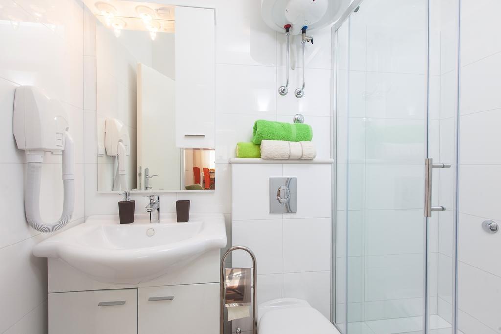 Apartments Filipeti Makarska Ngoại thất bức ảnh